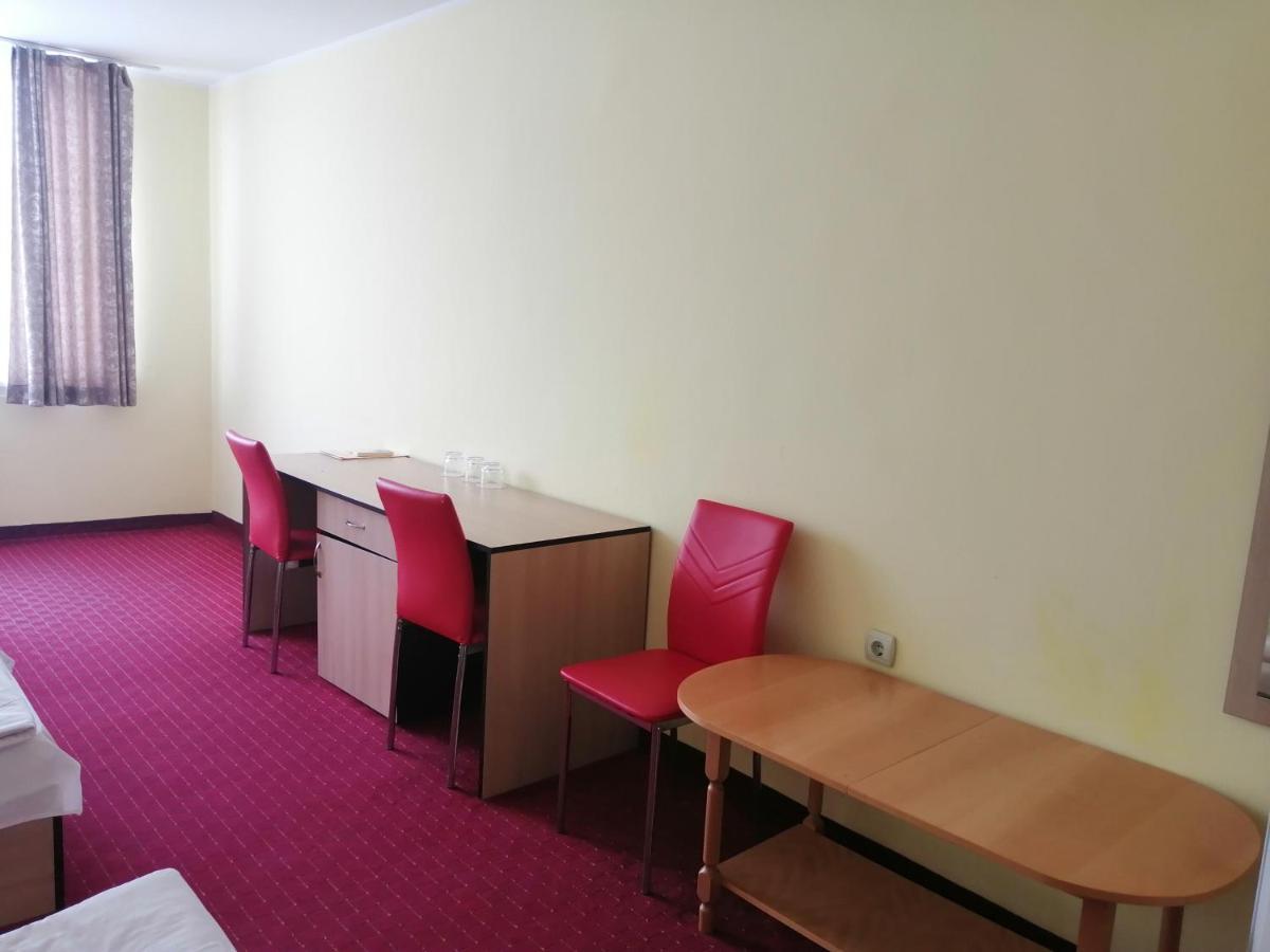 Hotel Panorama Gabrovo Kültér fotó