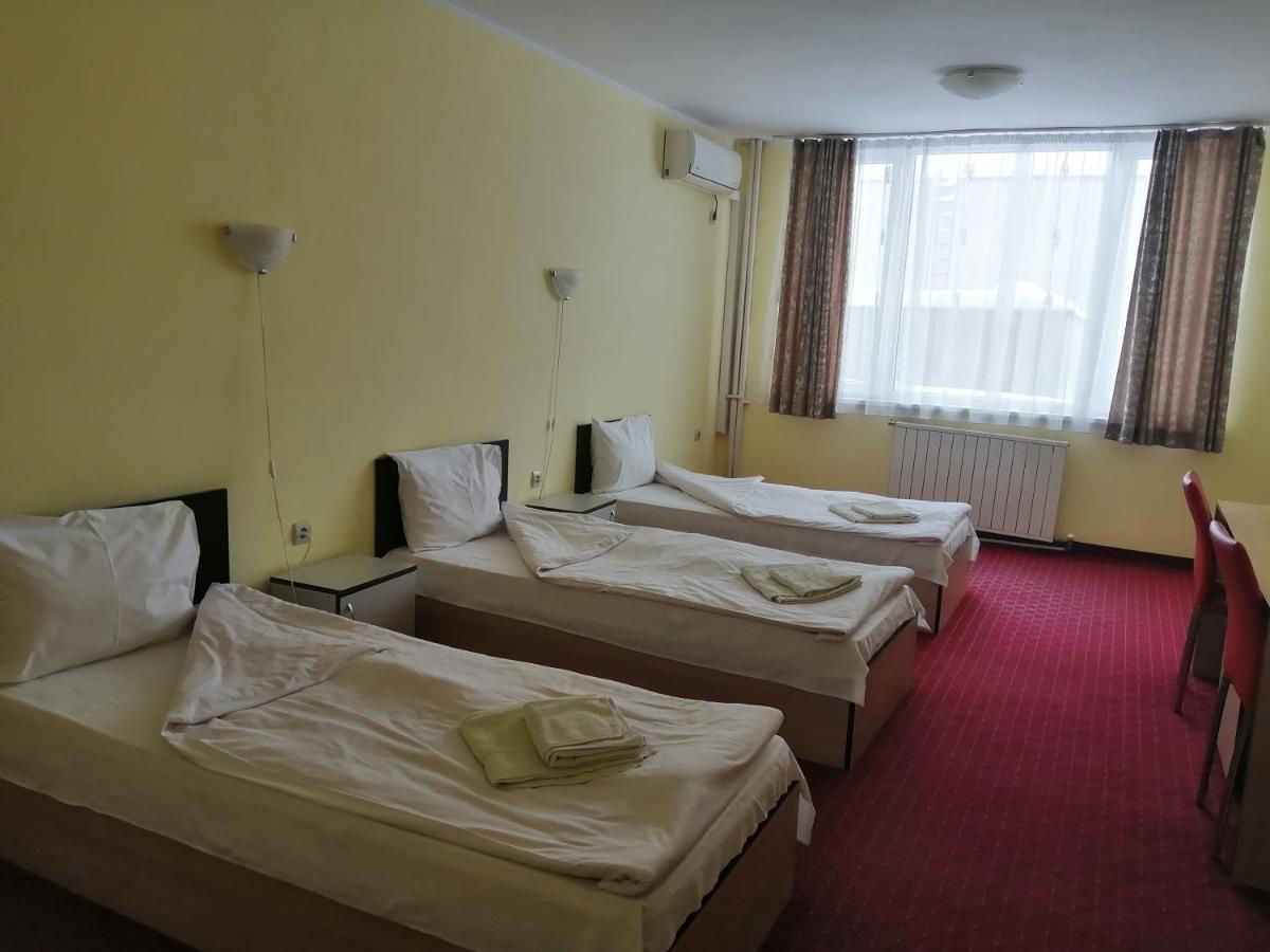 Hotel Panorama Gabrovo Kültér fotó